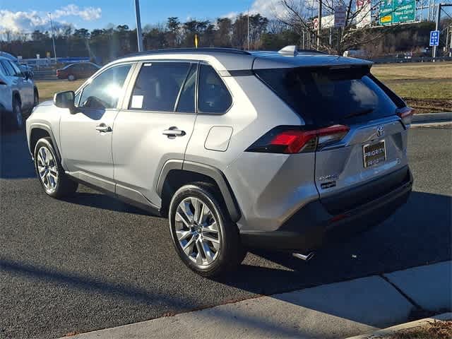 2025 Toyota RAV4 Hybrid XLE