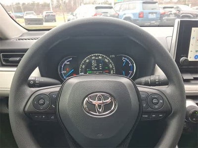 2025 Toyota RAV4 Hybrid XLE