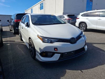 2016 Scion iM Base
