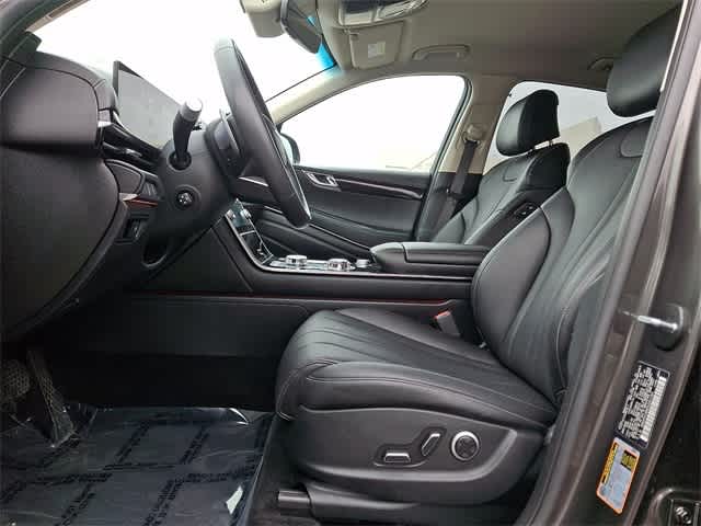 2025 Genesis GV80 Standard