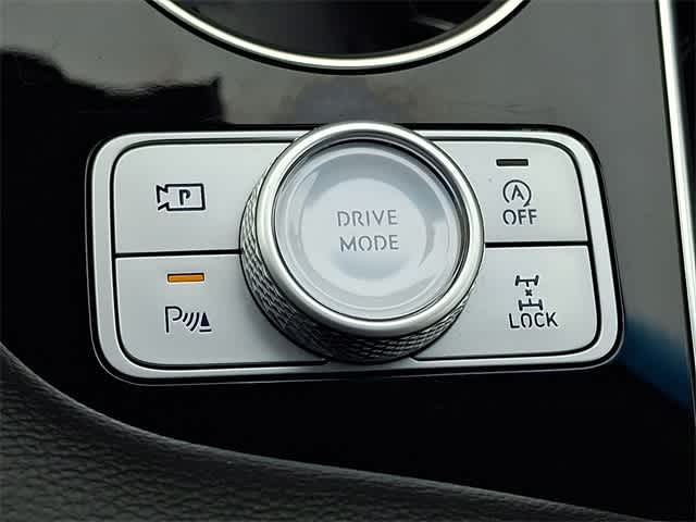 2025 Genesis GV80 Standard