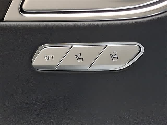 2025 Genesis GV80 Standard