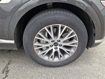 2025 Genesis GV80 Standard