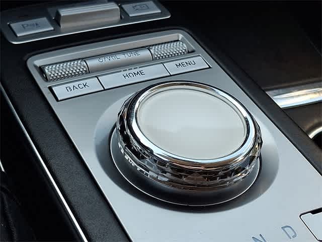 2025 Genesis GV70 2.5T