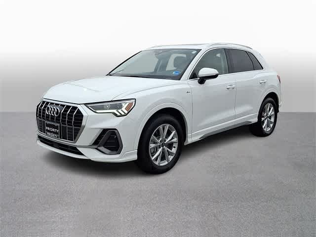 2024 Audi Q3 S line Premium