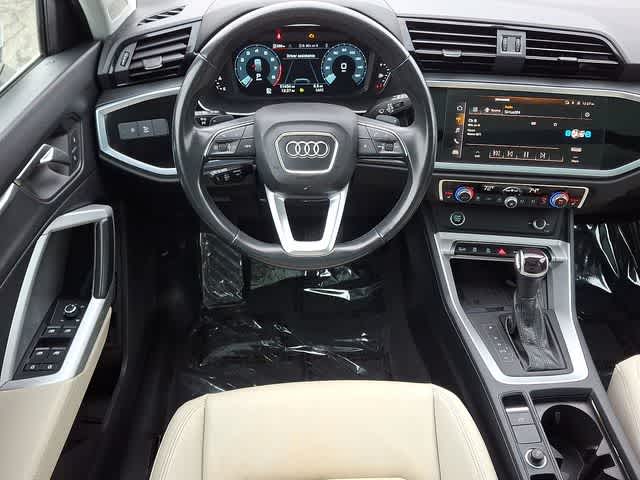 2024 Audi Q3 S line Premium