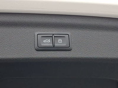 2024 Audi Q3 S line Premium