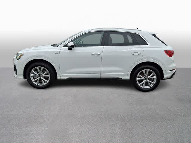 2024 Audi Q3 S line Premium