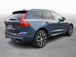 2024 Volvo XC60 Plus Dark Theme