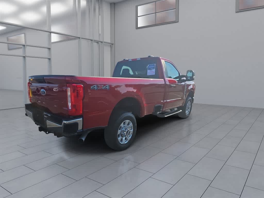 2024 Ford Super Duty F-350 SRW Pickup XLT