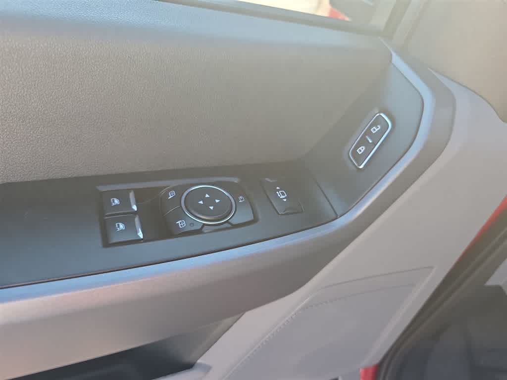 2024 Ford Super Duty F-350 SRW Pickup XLT