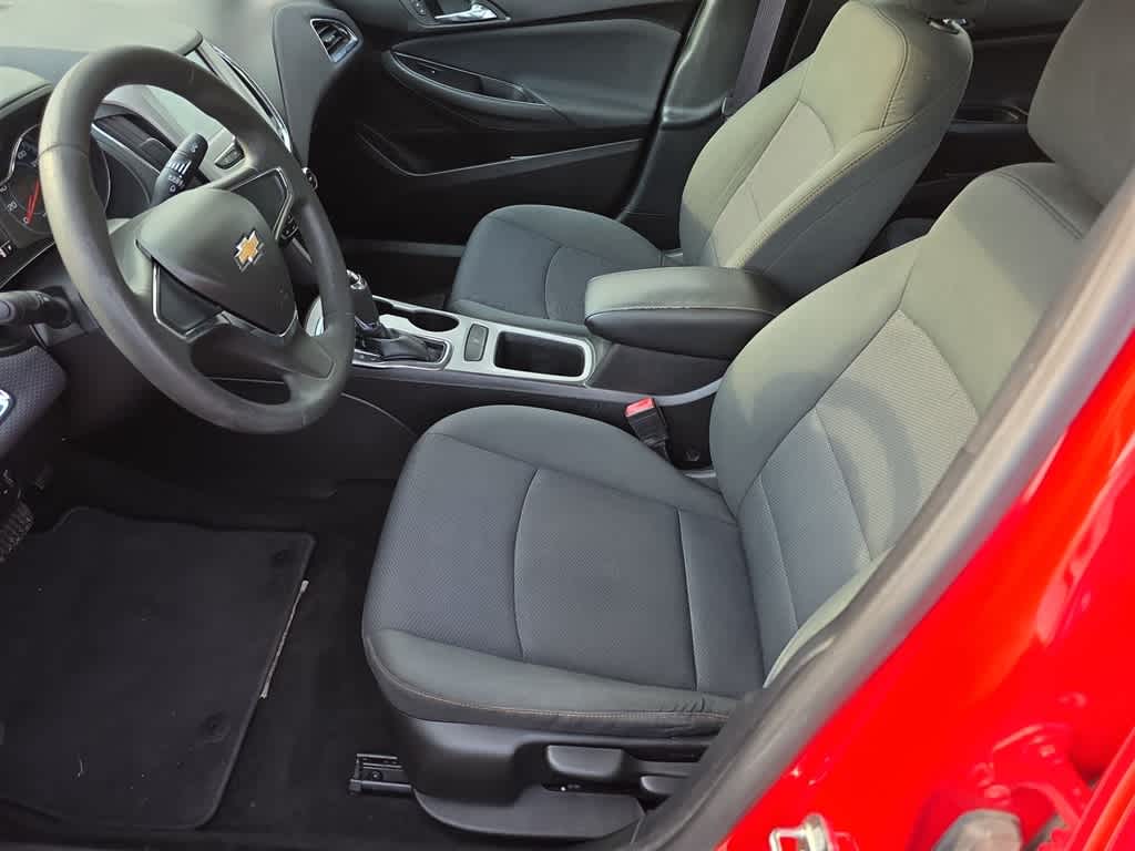 2017 Chevrolet Cruze LS