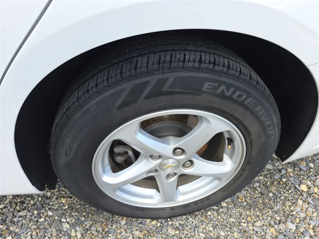 2017 Chevrolet Malibu LS