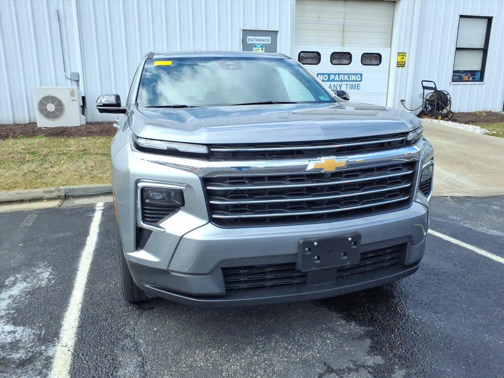 2024 Chevrolet Traverse AWD LT