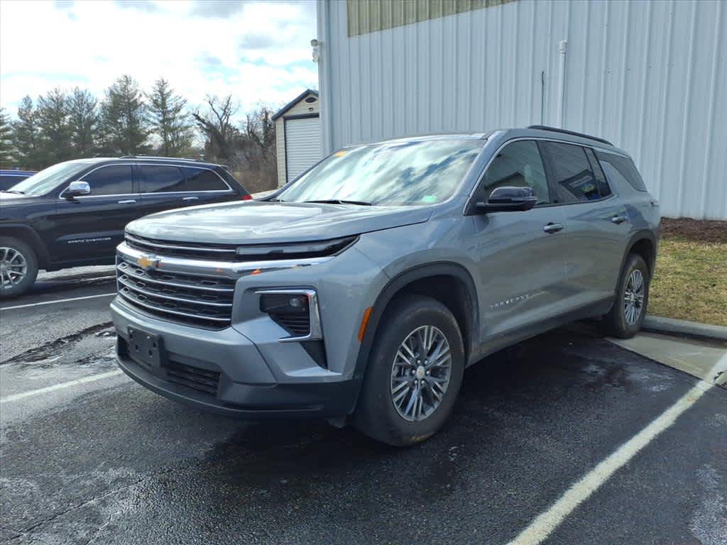 2024 Chevrolet Traverse AWD LT