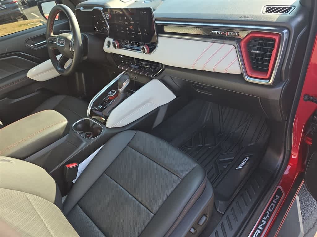 2024 GMC Canyon 4WD AT4X