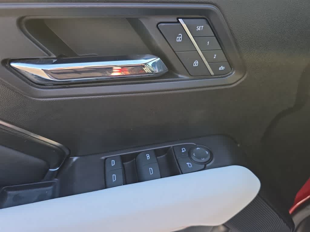 2024 GMC Canyon 4WD AT4X