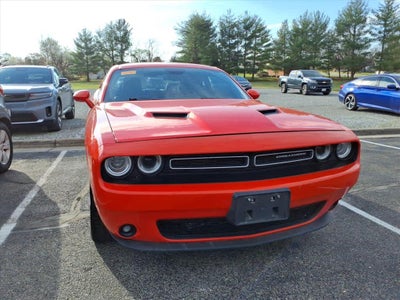 2016 Dodge Challenger SXT Plus