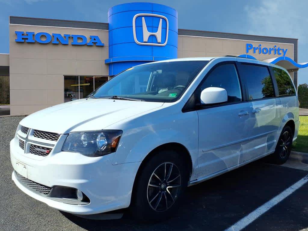 2016 Dodge Grand Caravan R/T