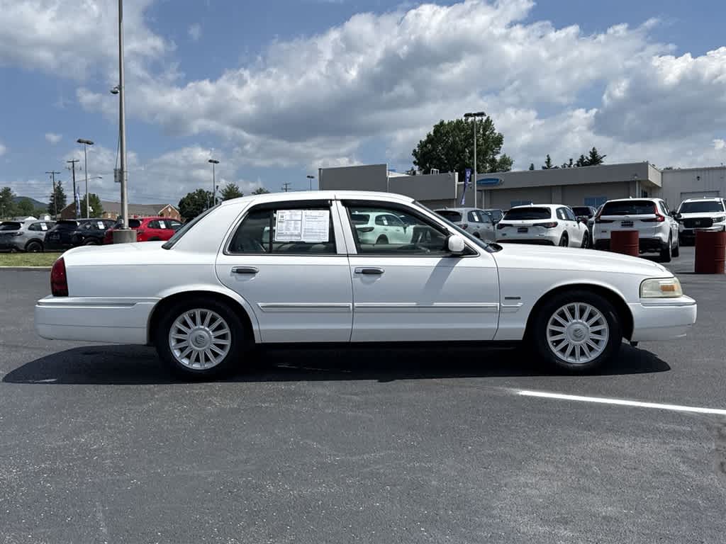2010 Mercury Grand Marquis Base