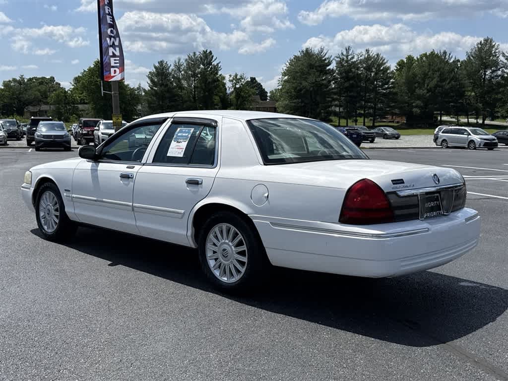 2010 Mercury Grand Marquis Base