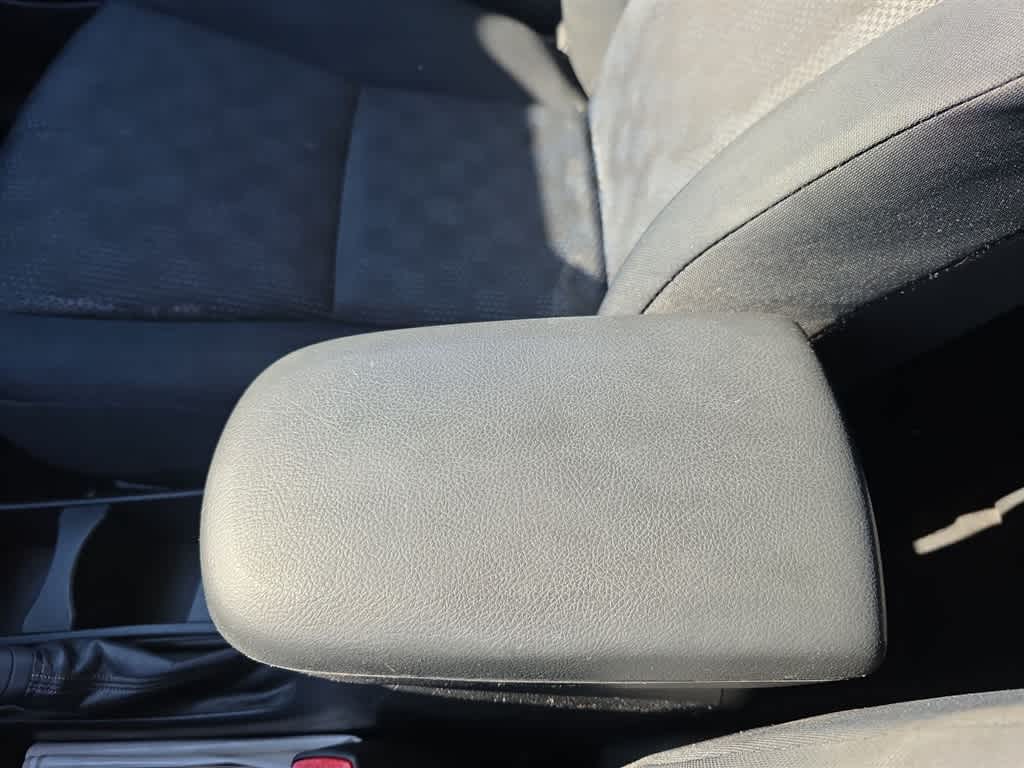 2010 Toyota Matrix Base