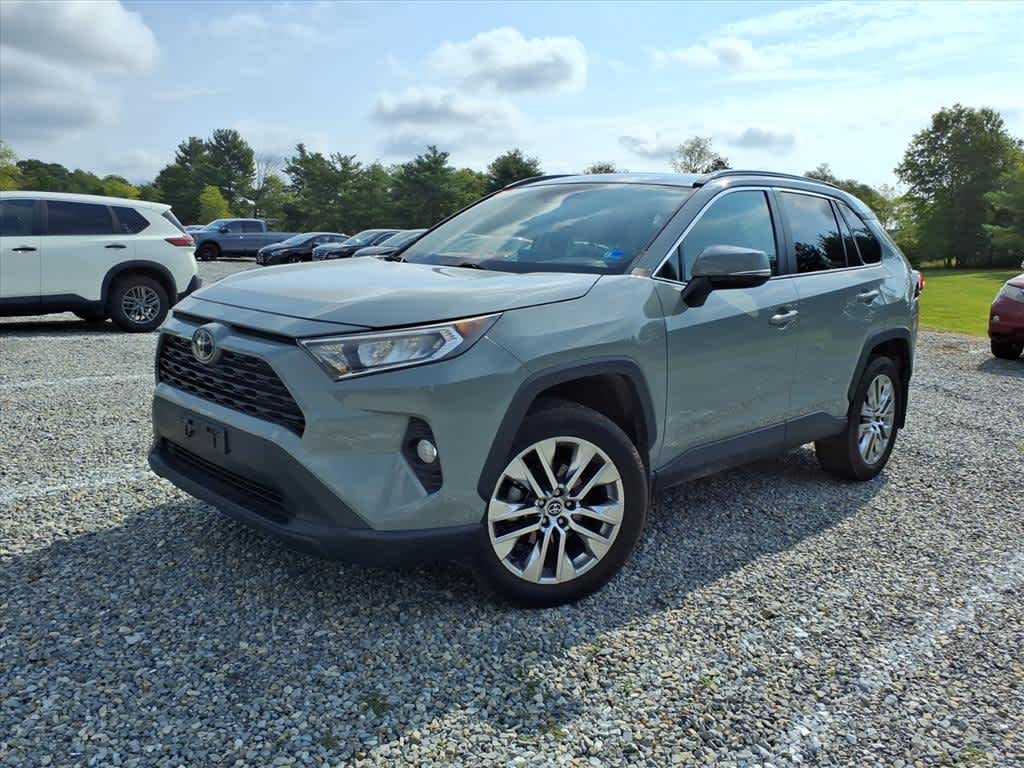 2020 Toyota RAV4 XLE Premium
