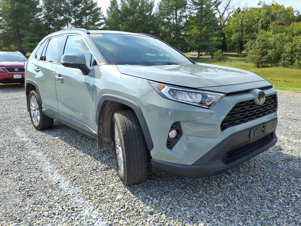 2020 Toyota RAV4 XLE Premium