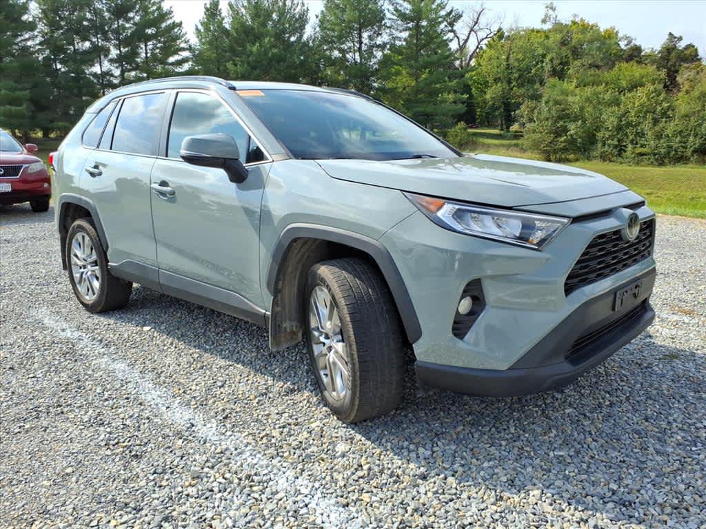 2020 Toyota RAV4 XLE Premium