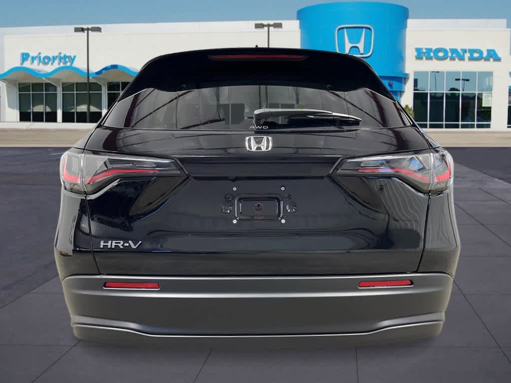 2026 Honda HR-V LX