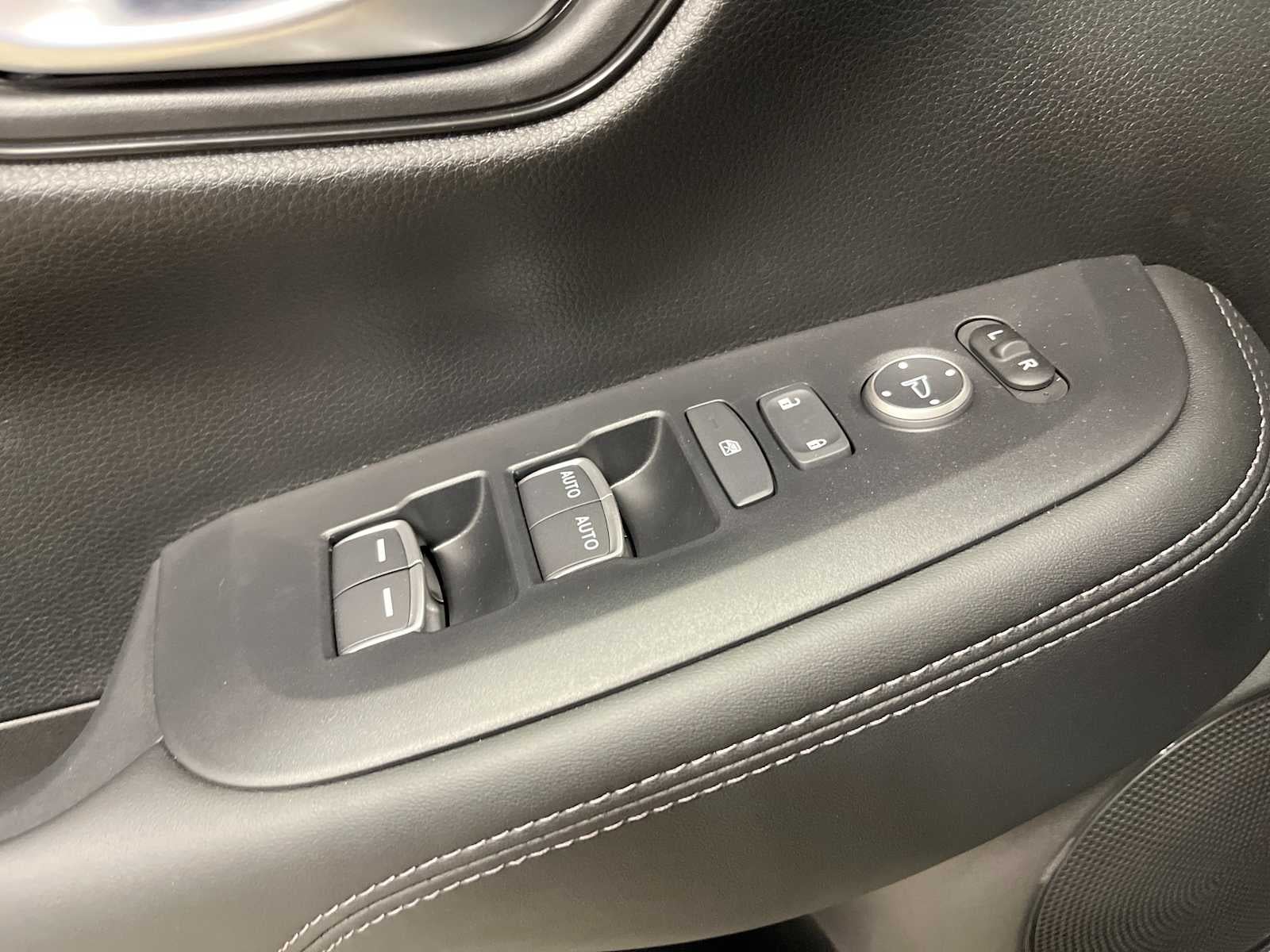 2027 Honda HR-V EX-L
