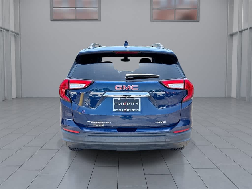 2022 GMC Terrain SLE