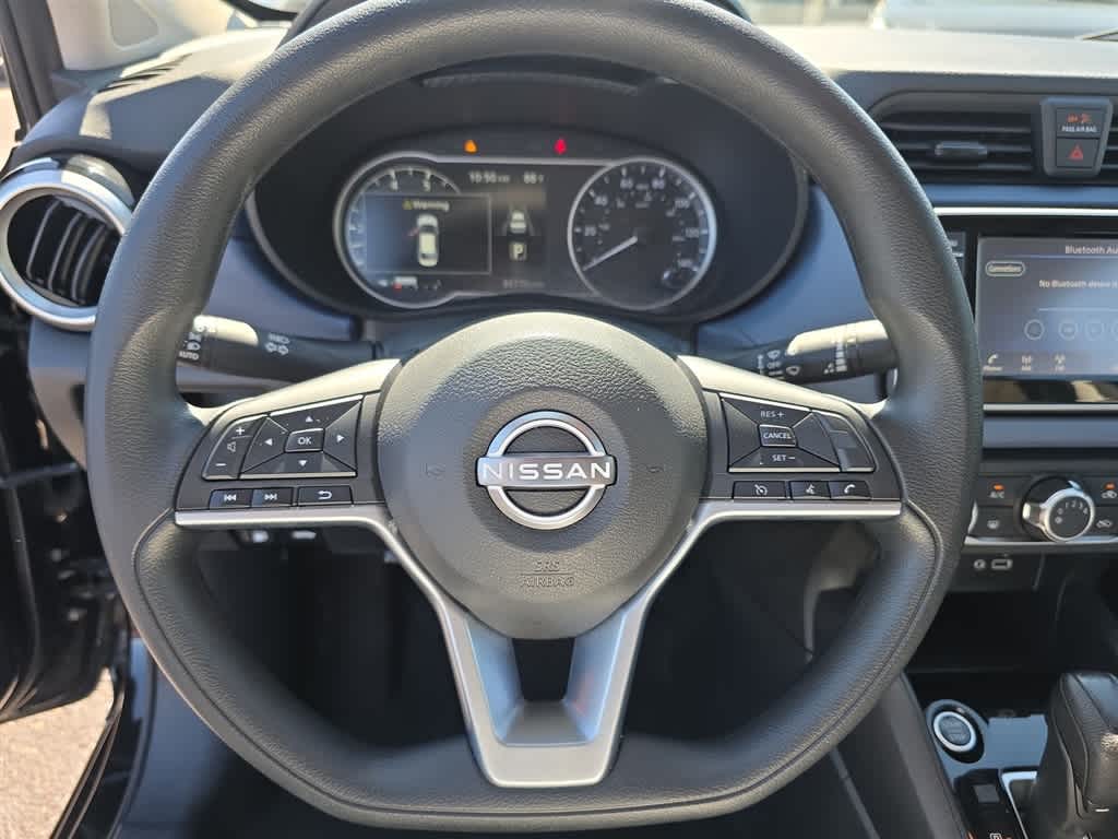 2023 Nissan Versa SV