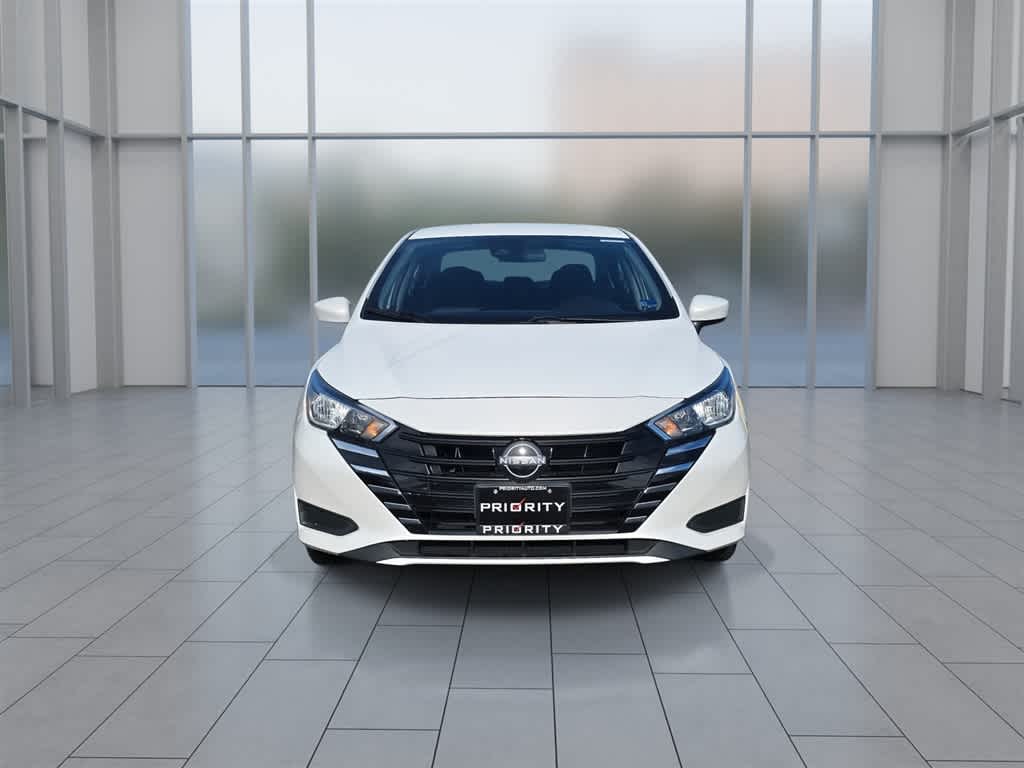 2024 Nissan Versa SV