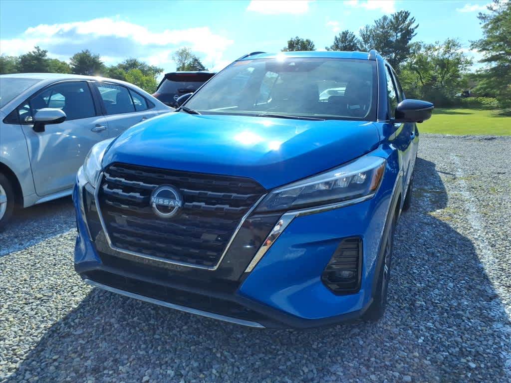 2024 Nissan Kicks SR