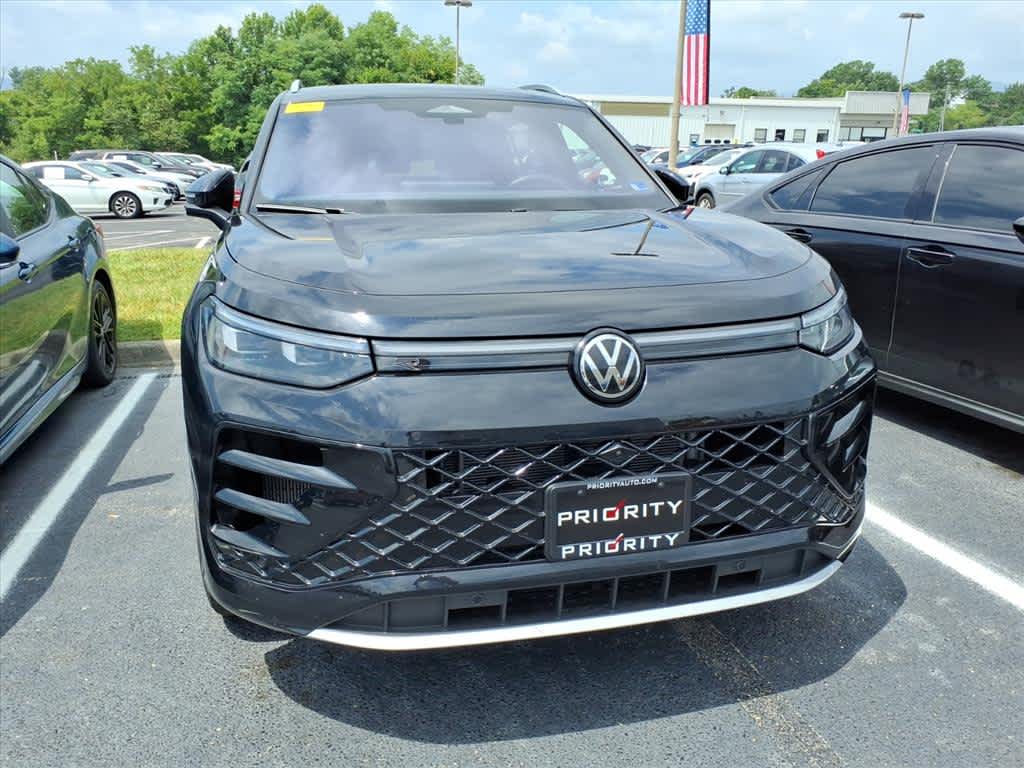 2026 Volkswagen Tiguan SEL R-Line Turbo