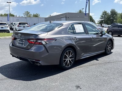 2023 Toyota Camry SE
