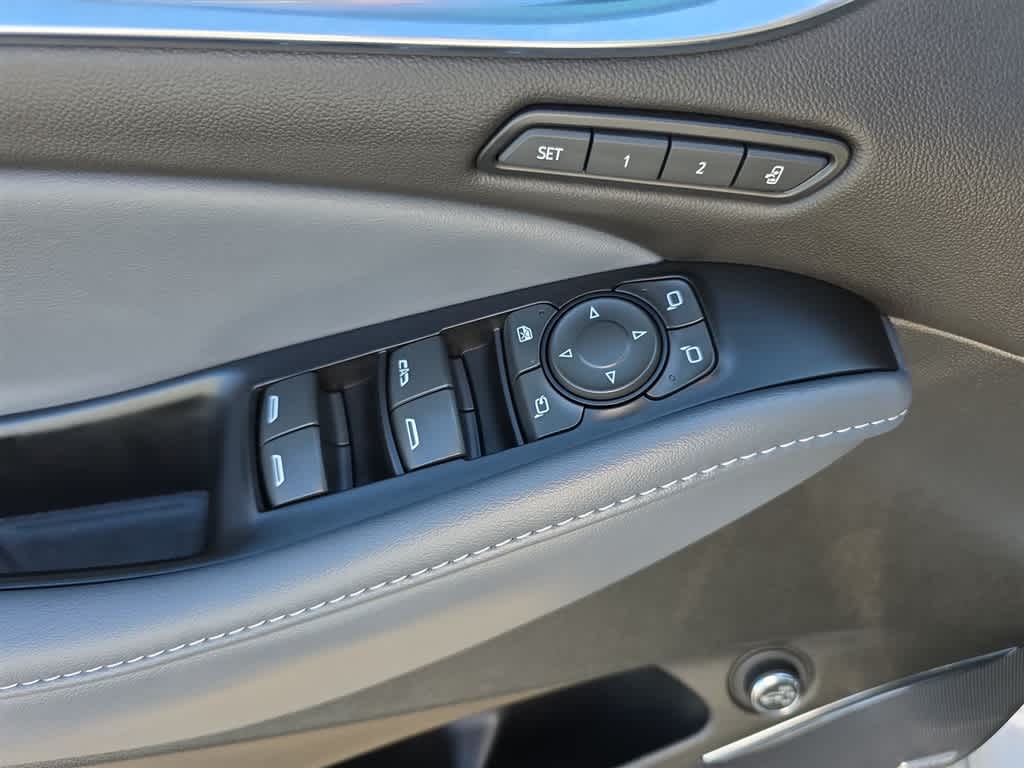 2023 Buick Enclave Premium