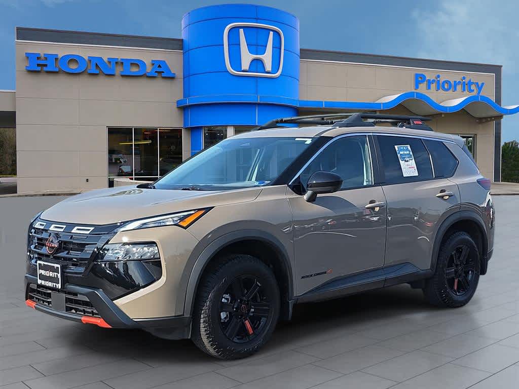 2026 Nissan Rogue Rock Creek