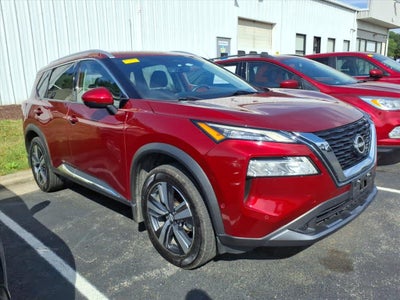 2022 Nissan Rogue SL