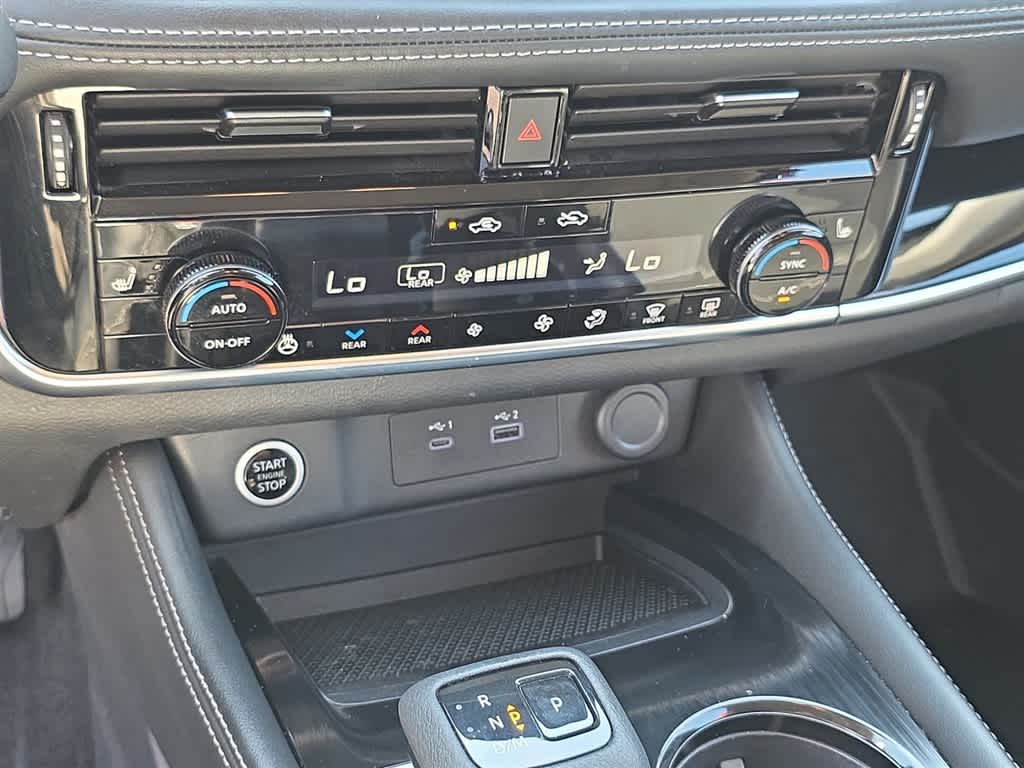 2022 Nissan Rogue SL