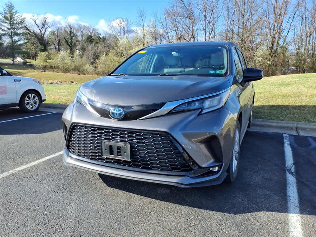 2022 Toyota Sienna XSE