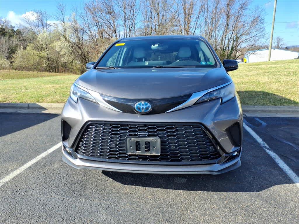 2022 Toyota Sienna XSE
