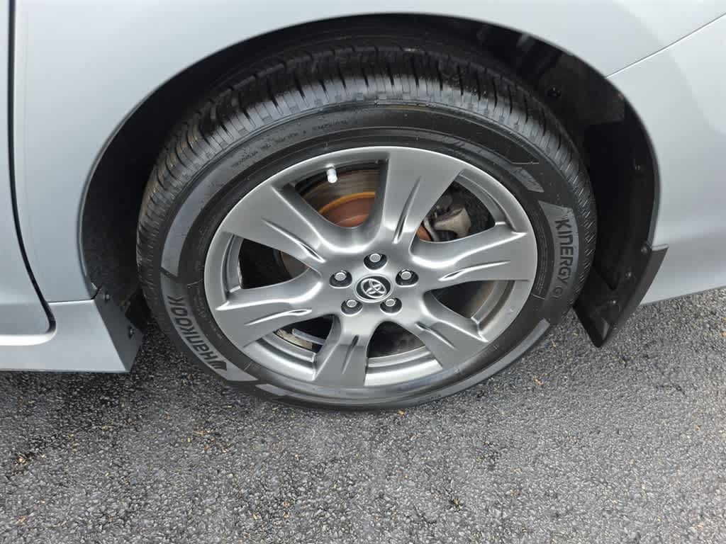 2019 Toyota Sienna SE