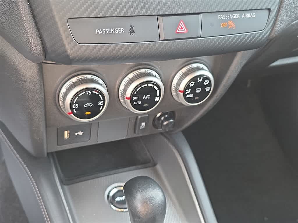 2024 Mitsubishi Outlander Sport ES