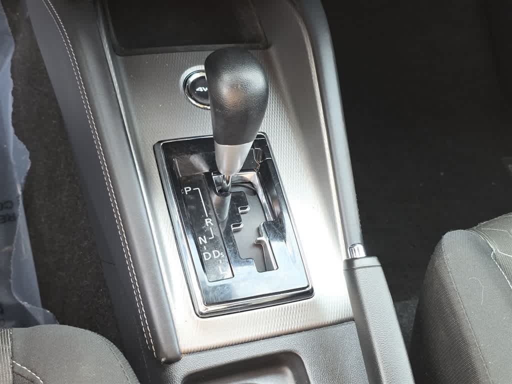 2024 Mitsubishi Outlander Sport ES
