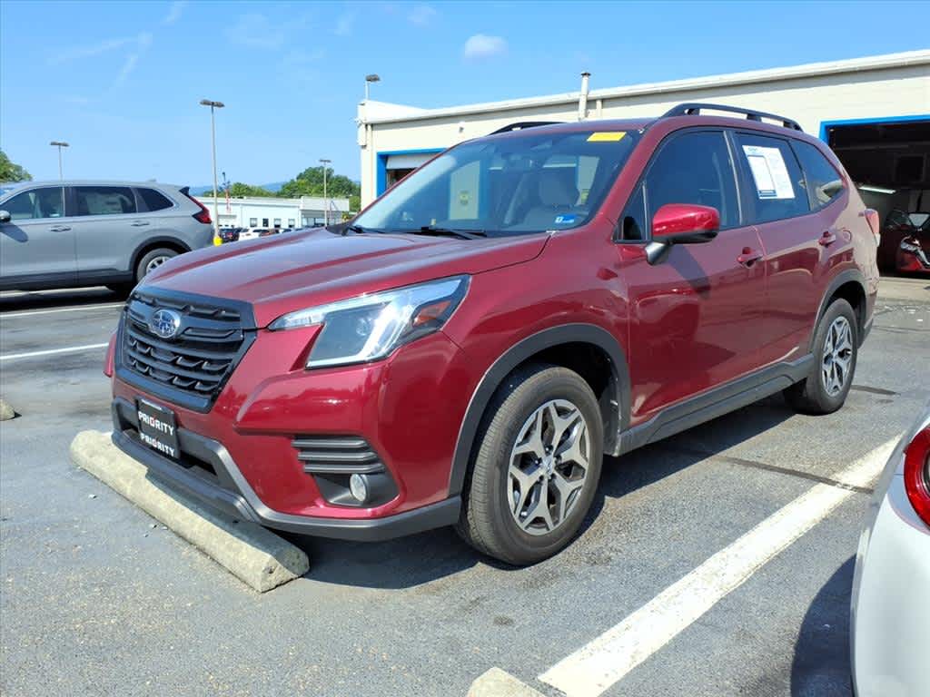2023 Subaru Forester Premium