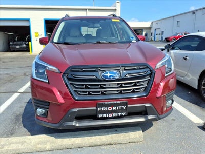 2023 Subaru Forester Premium