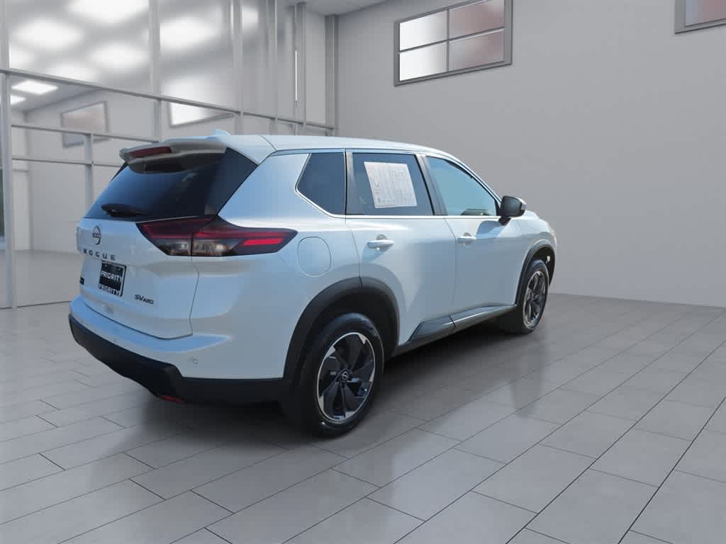 2024 Nissan Rogue SV