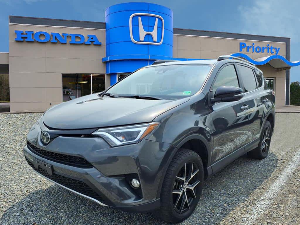 2018 Toyota RAV4 SE